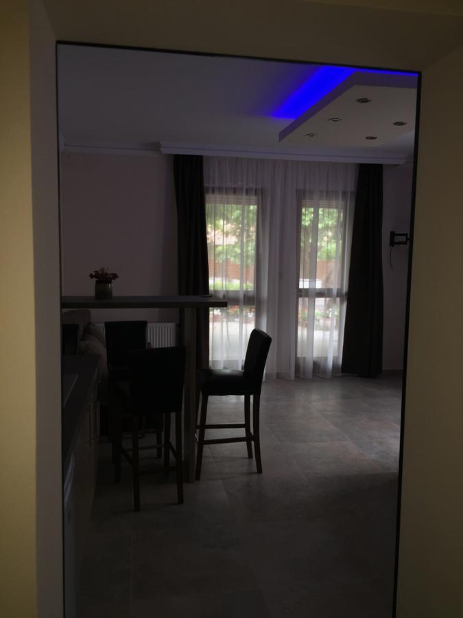 Balaton Kinizsi Apartman Frühstückspension